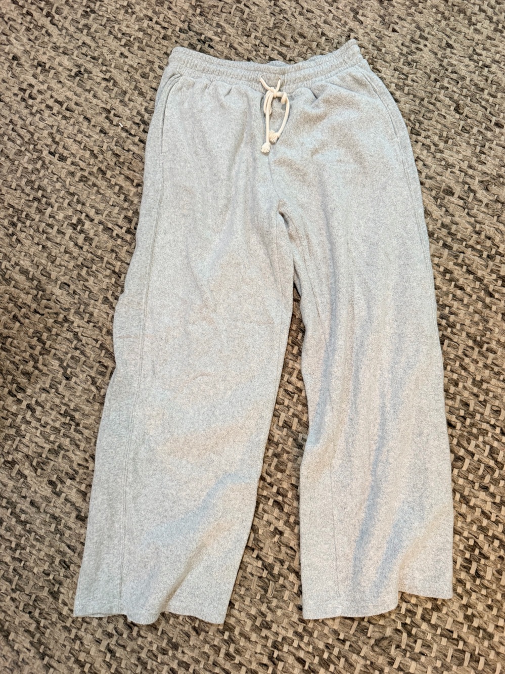 Aerie Light Gray Lounge Pants - Casual Drawstring Sweatpants